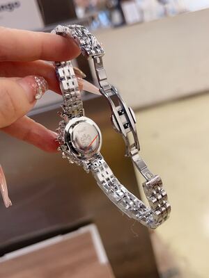 Piaget Watch view 4