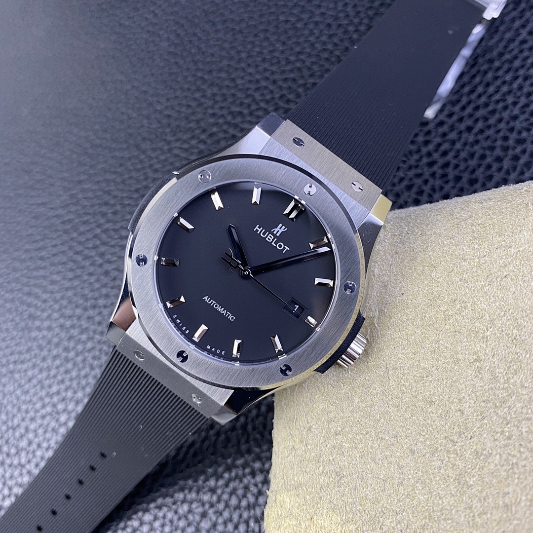 Hublot Classic Fusion Watch view