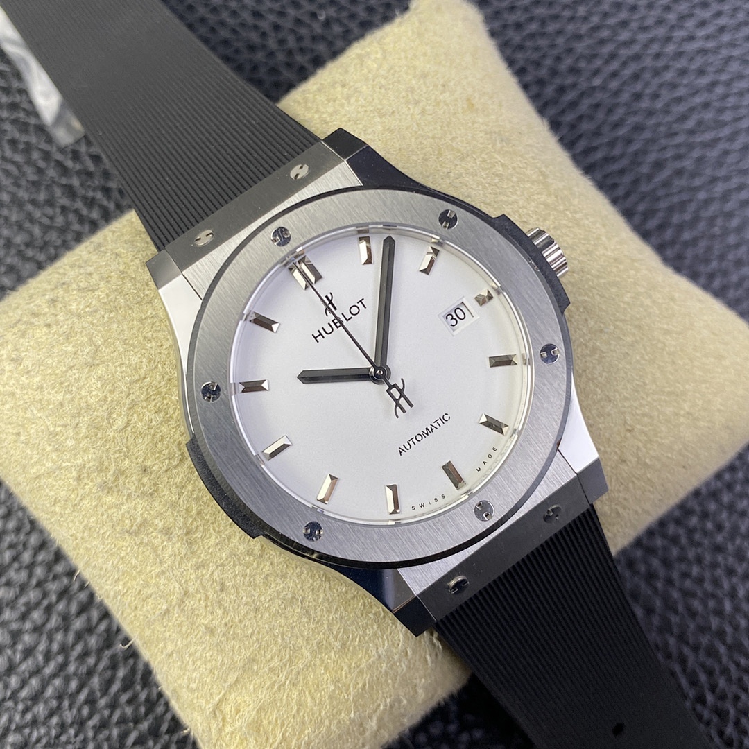 Hublot Classic Fusion Watch view