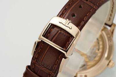 Jaeger-LeCoultre Classico Watch view 2