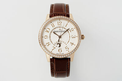 Jaeger-LeCoultre Classico Watch view 9