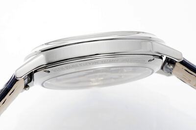 Jaeger-LeCoultre Rendez-Vous Watch view 2
