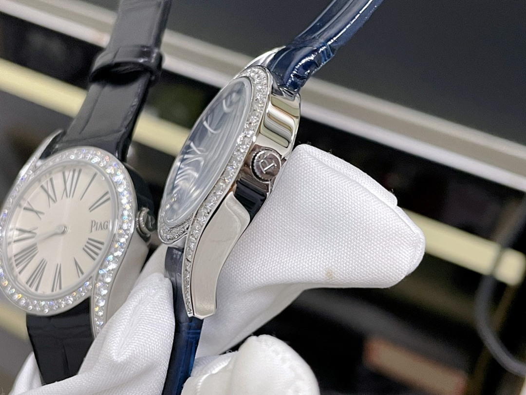 Piaget Possession Watch view
