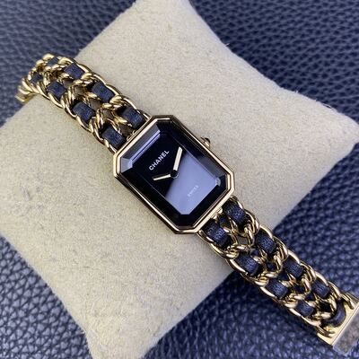 Chanel Première Watch view 8