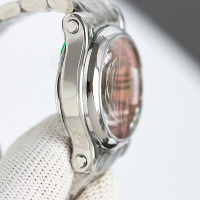 Chopard Happy Diamonds Watch view 4