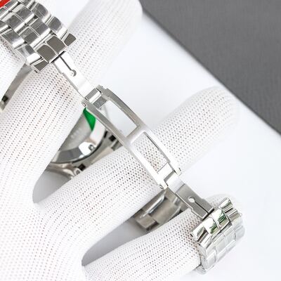 Chopard Happy Diamonds Watch view 2