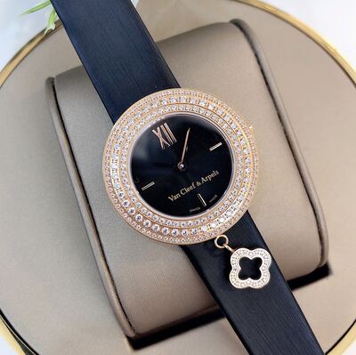 Van Cleef Alhambra Watch view 2