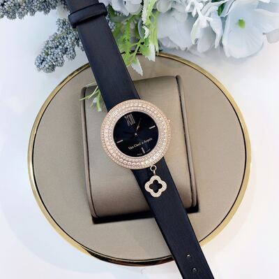 Van Cleef Alhambra Watch view 4