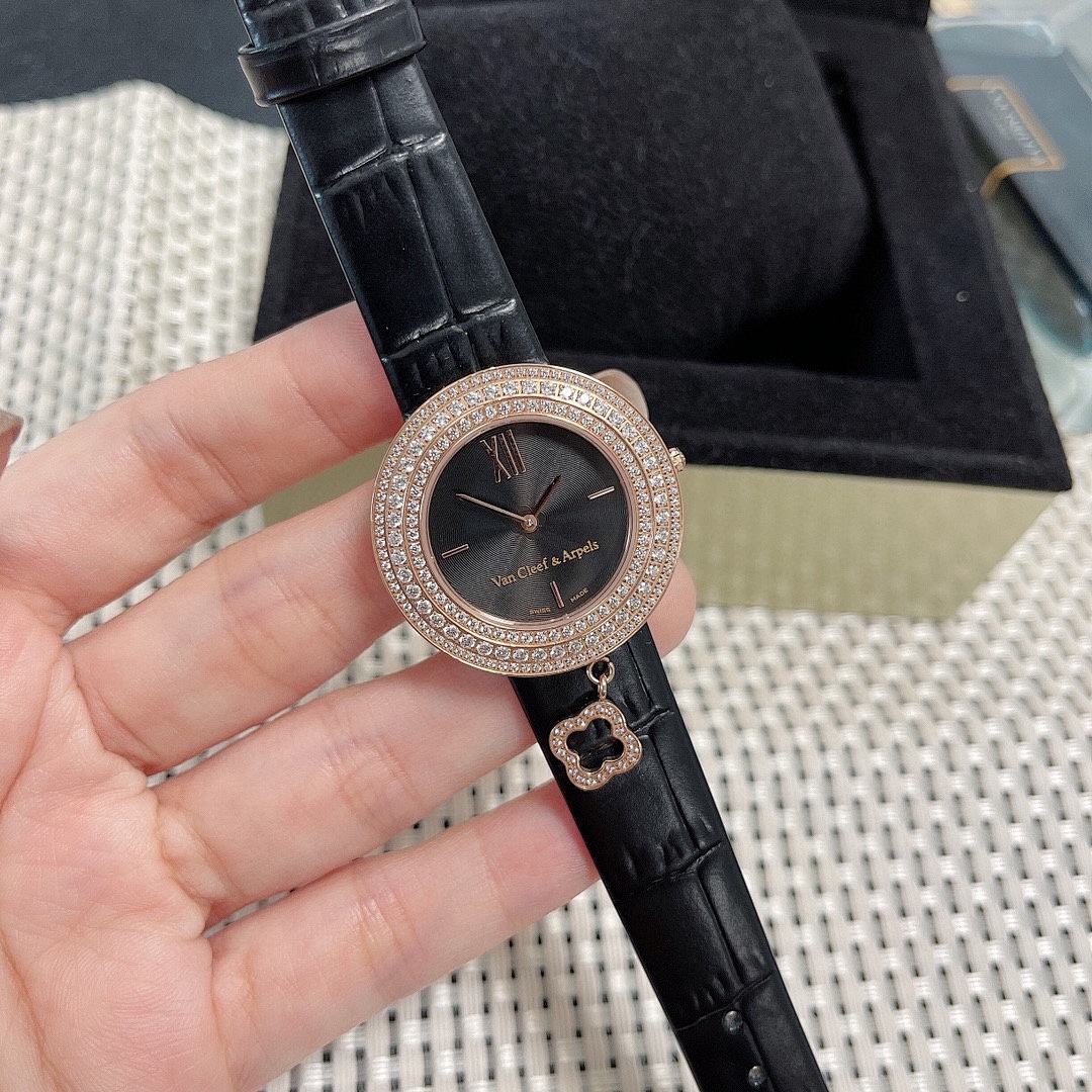 Van Cleef Alhambra Watch view