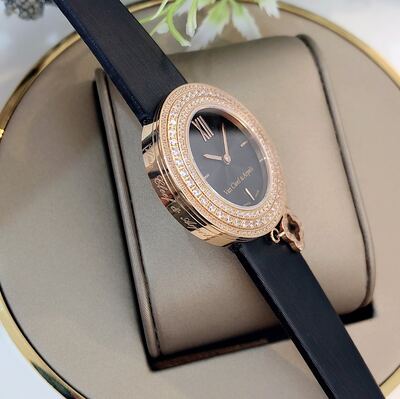 Van Cleef Alhambra Watch view 8