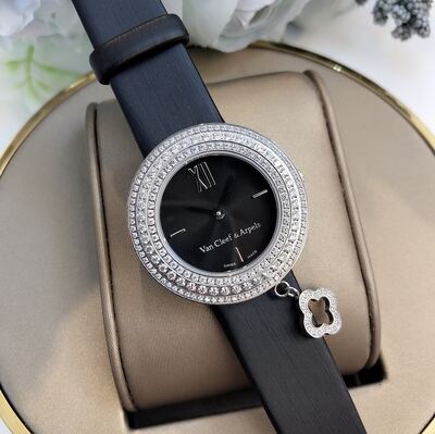 Van Cleef & Arpels Alhambra Watch view 5