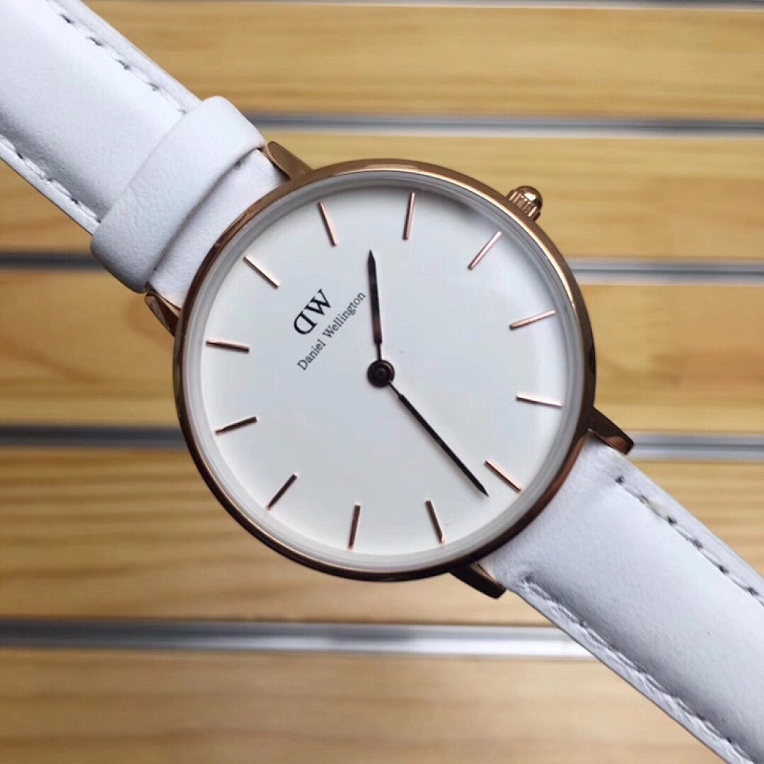 Daniel Wellington Classic Watch view