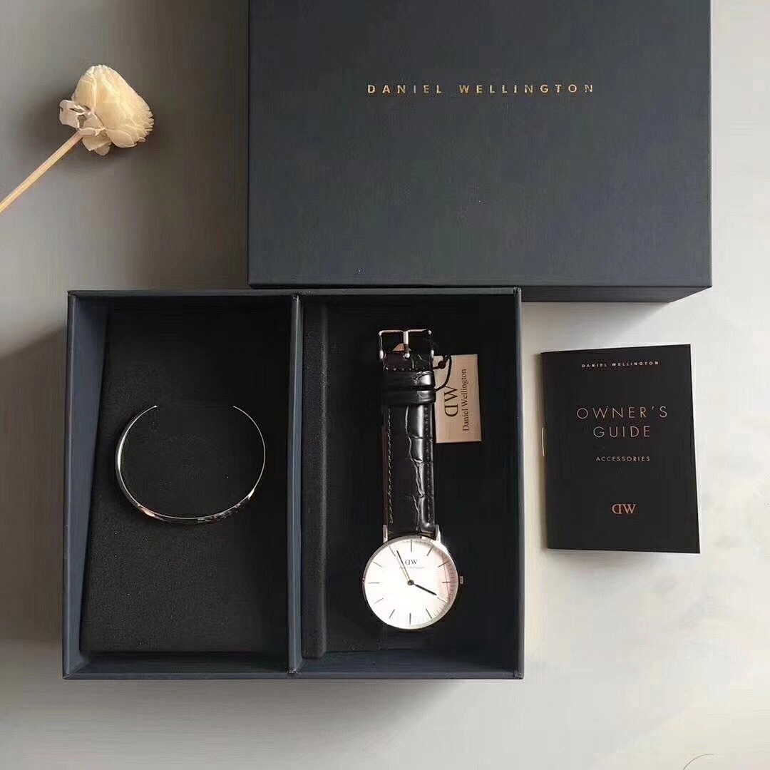 Daniel Wellington Iconic Motion Watch view