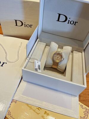 Dior La D De Dior Watch view 3