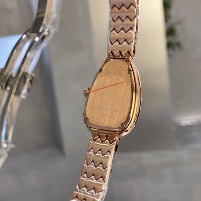 Bvlgari Serpenti Watch view 3