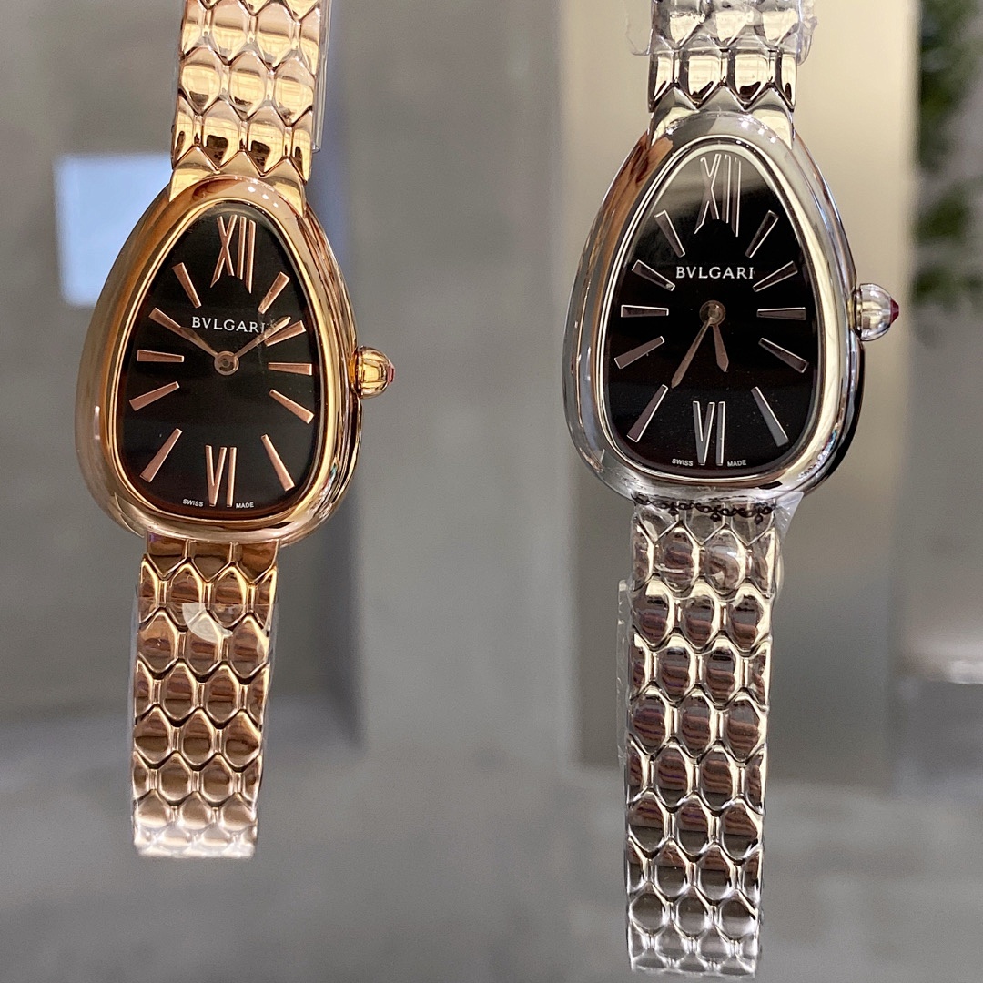 Bvlgari Serpenti Watch view