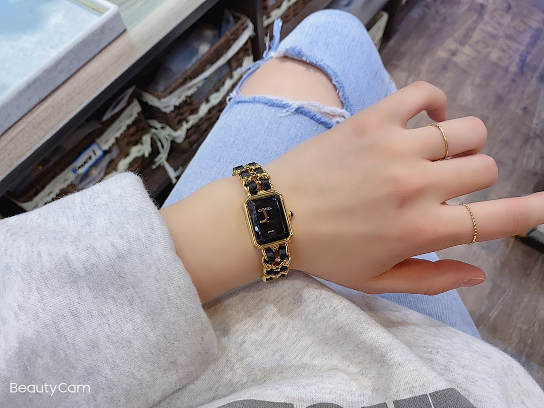 Chanel Premiere Watch view