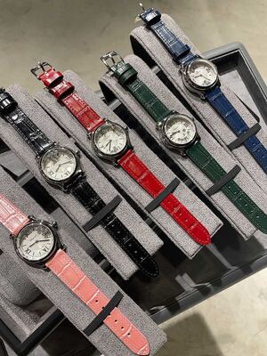 Chopard Happy Diamonds Watch view 2