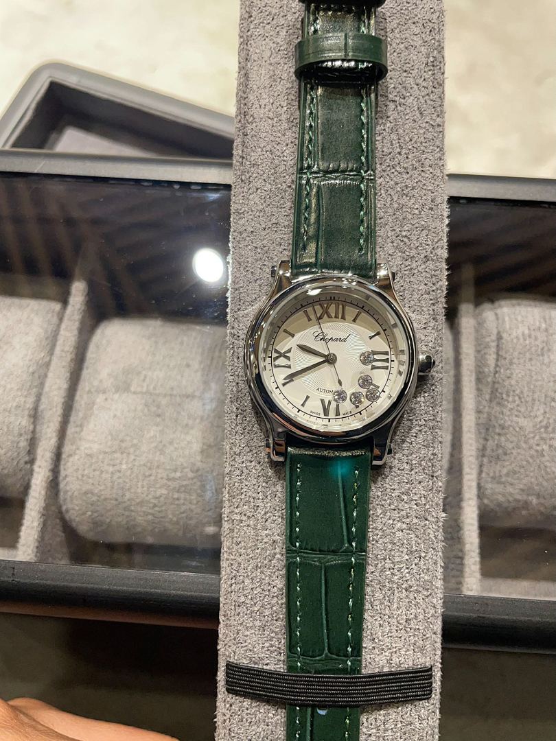 Chopard Happy Diamonds Watch view