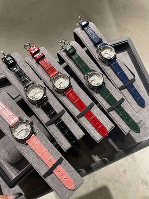 Chopard Happy Diamonds Watch view 9
