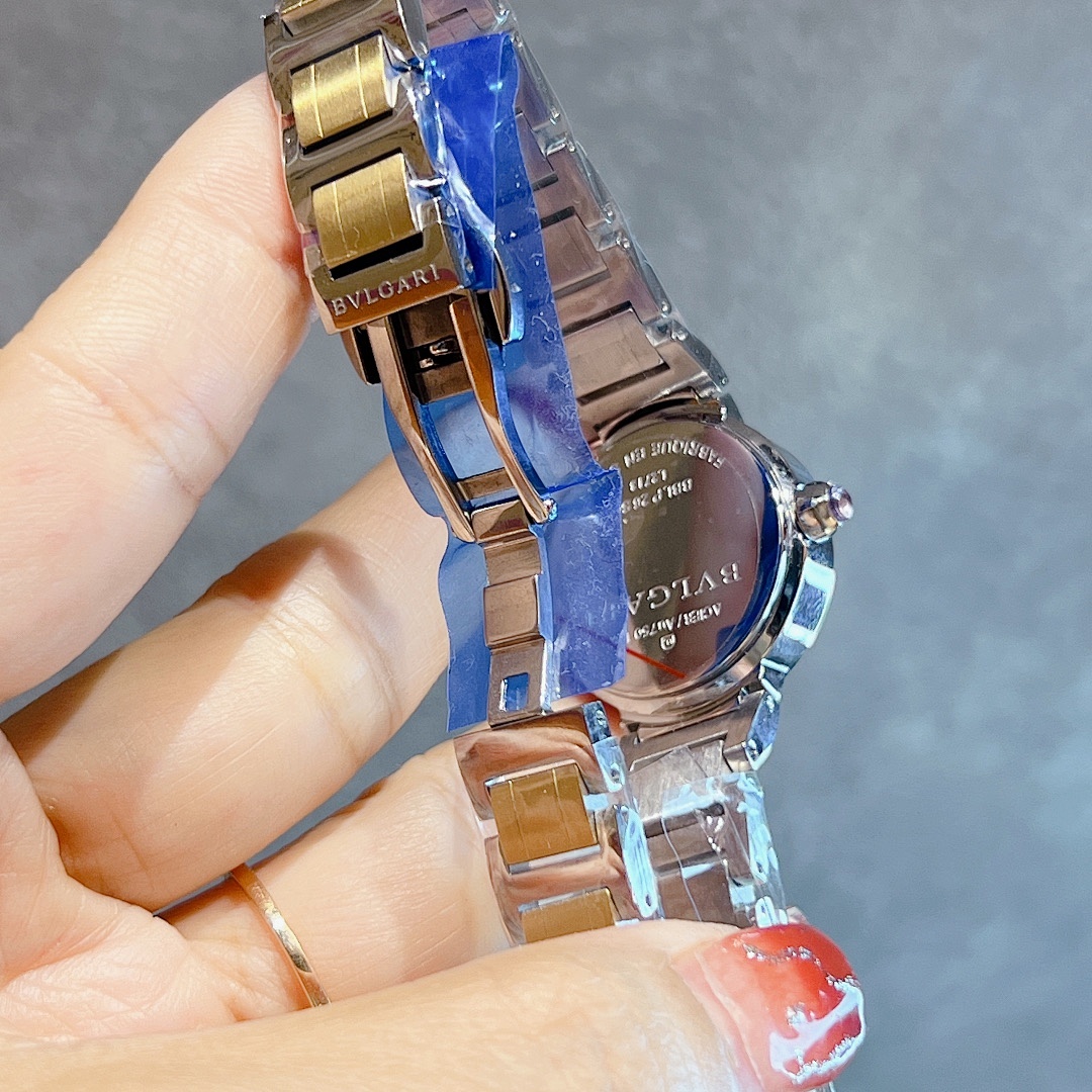 Bvlgari Lvcea Watch view