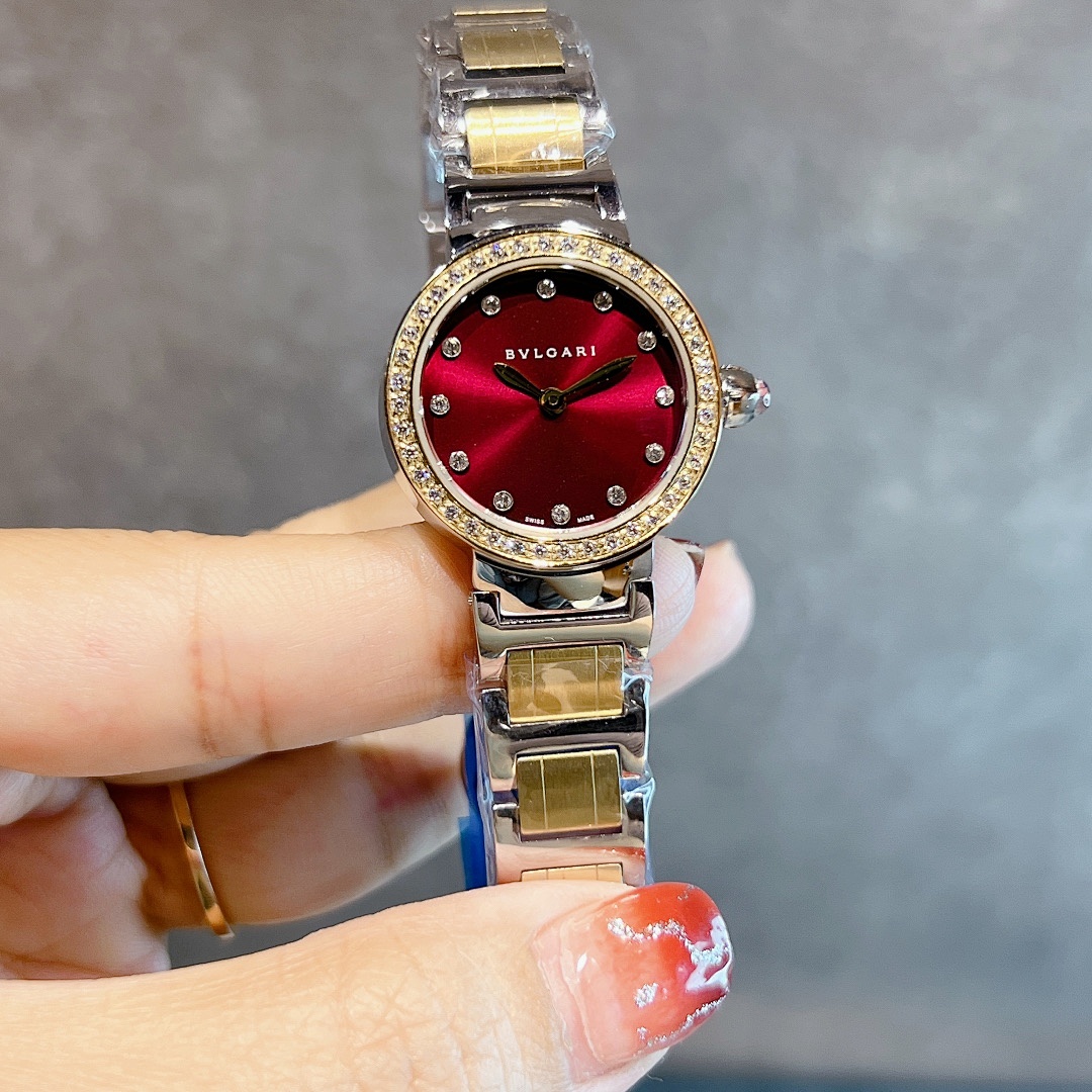 Bvlgari Lvcea Watch view