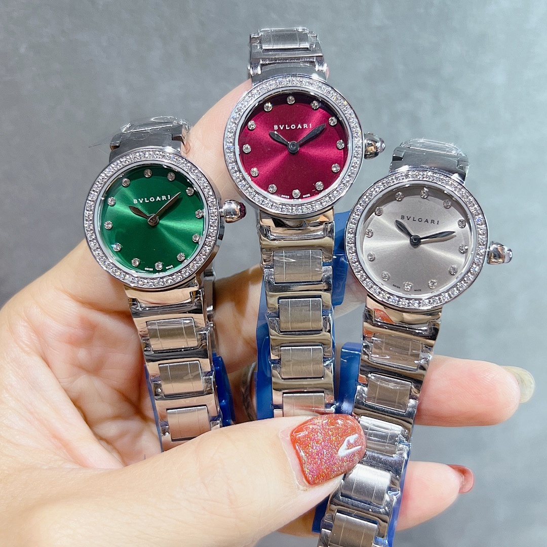 Bvlgari Lvcea Watch view