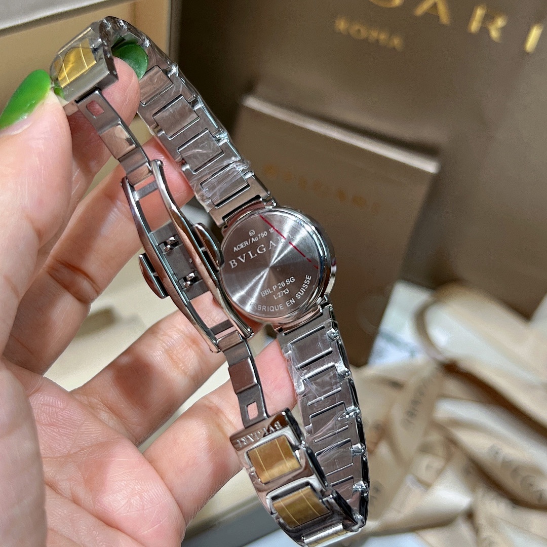Bvlgari Lvcea Watch view