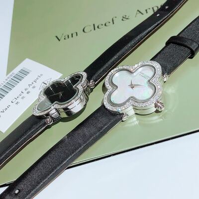 Van Cleef & Arpels Alhambra Watch view 7