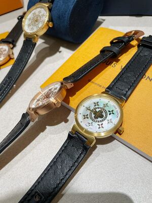 Louis Vuitton Tambour Watch view 12