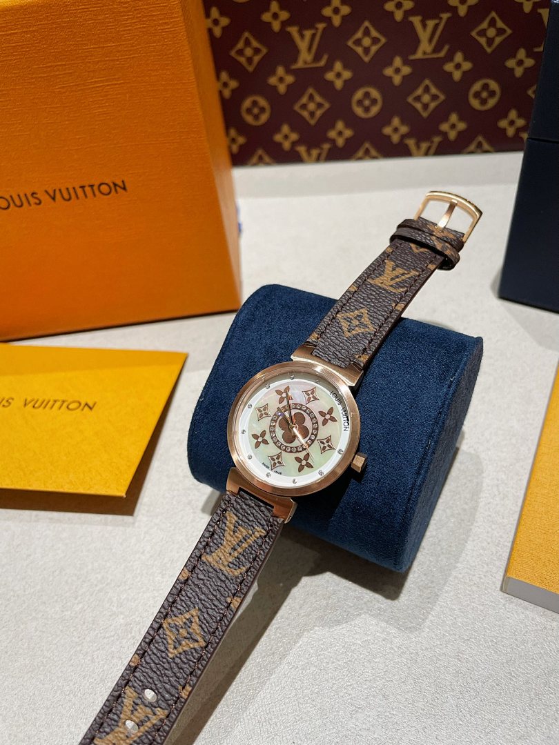 Louis Vuitton Tambour Watch view