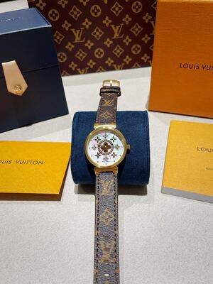 Louis Vuitton Tambour Watch view 7
