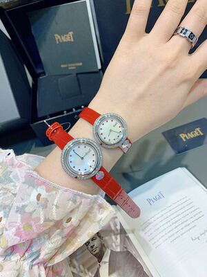 Piaget Possession Watch view 3