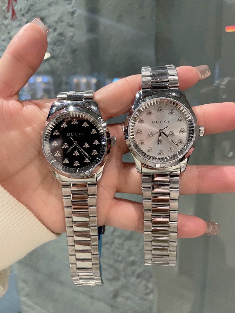 Gucci GG Bee Watch view