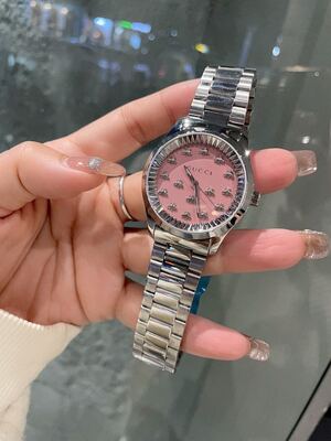 Gucci GG Bee Watch view 8