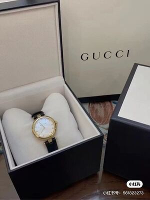 Gucci Bee Watch view 15