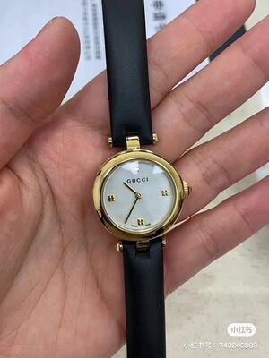 Gucci Bee Watch view 25