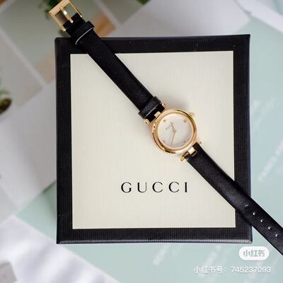 Gucci Bee Watch view 33