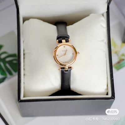Gucci Bee Watch view 34