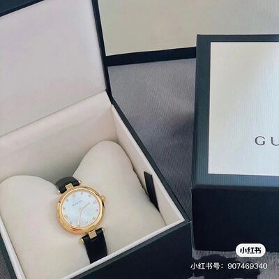 Gucci Bee Watch view 6