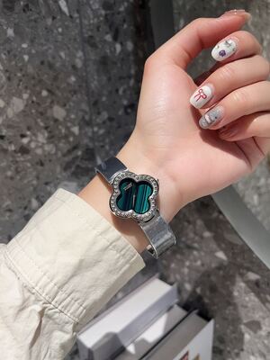 Van Cleef & Arpels Alhambra Watch view 3
