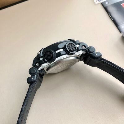 Casio G-Shock GA-700 Watch view 4