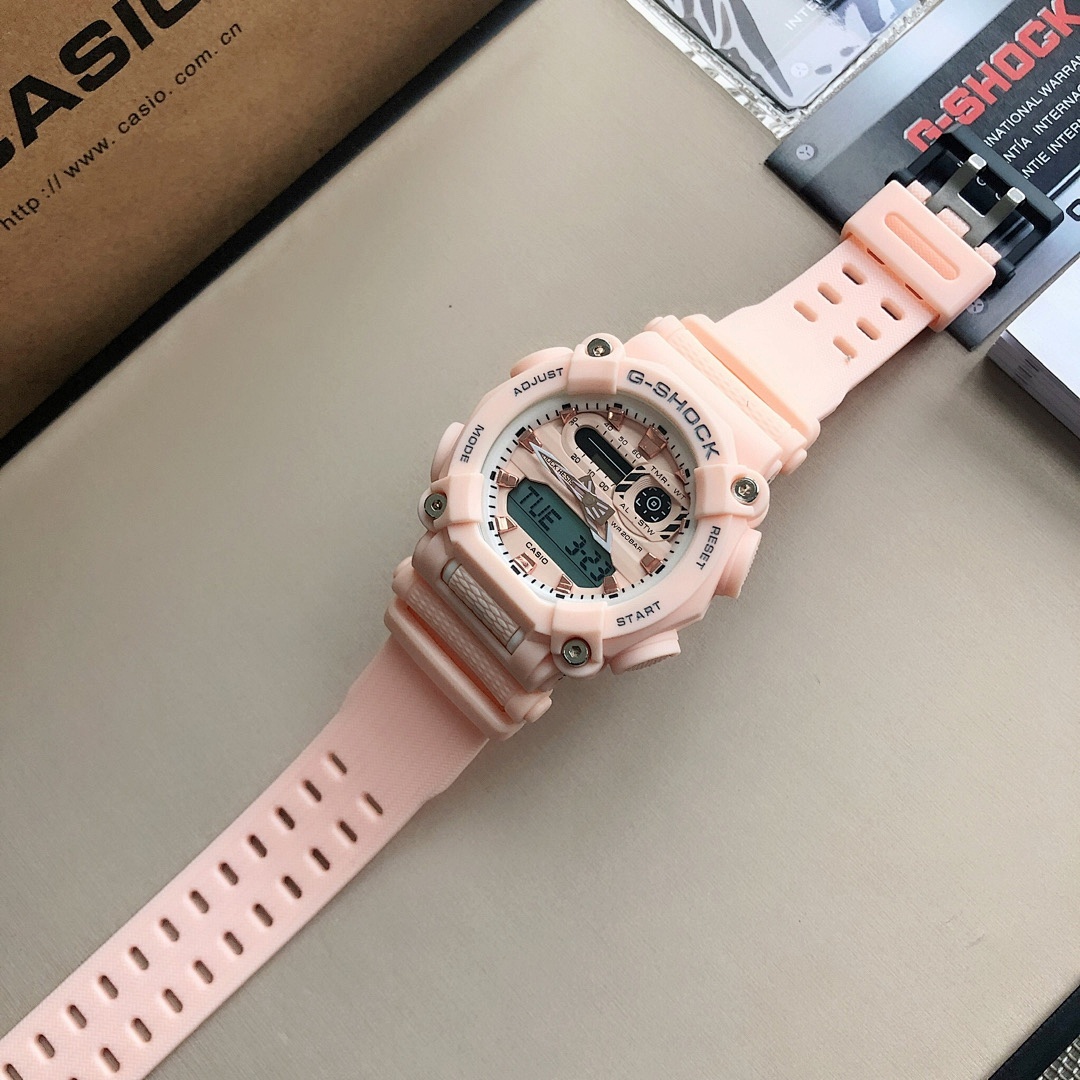 Casio G-Shock GA-700 Watch view