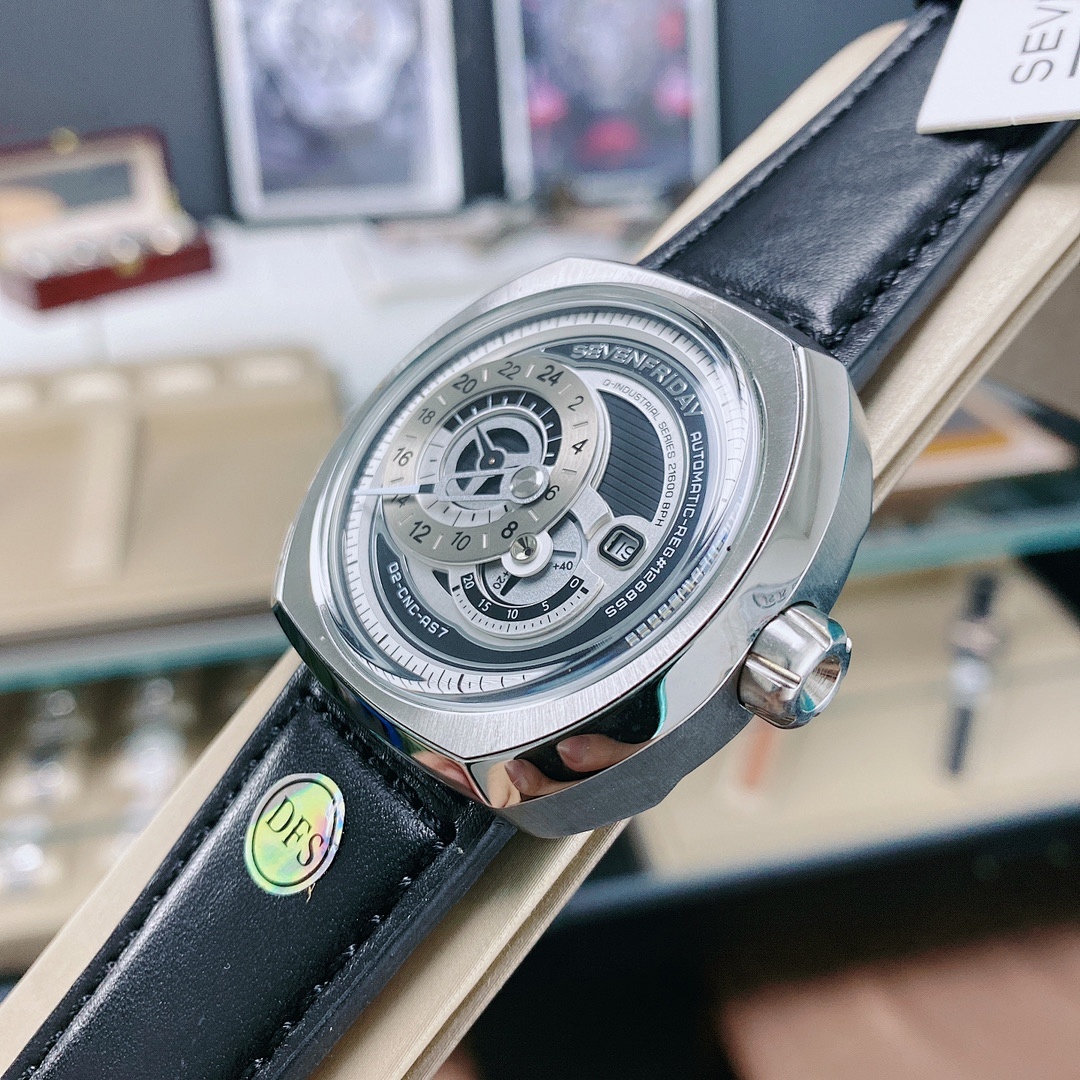 SevenFriday Watch view