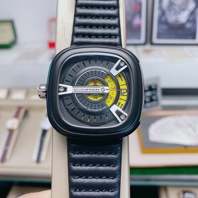 SevenFriday Watch view 6