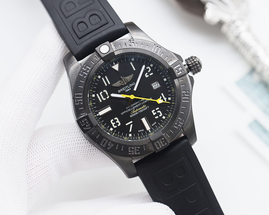 Breitling Avenger Watch view