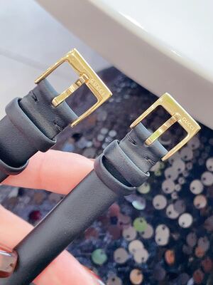 Gucci Vintage Watch view 13
