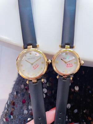 Gucci Vintage Watch view 18