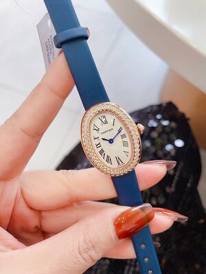 Gucci Vintage Watch view 19