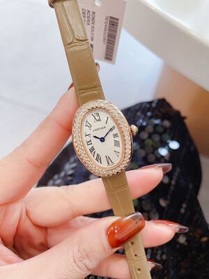 Gucci Vintage Watch view 22